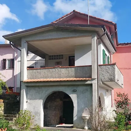 La Casetta Valdonica La Spezia Vakantiehuis